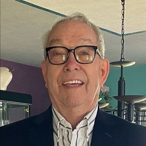 Meet your Posher, Dewey